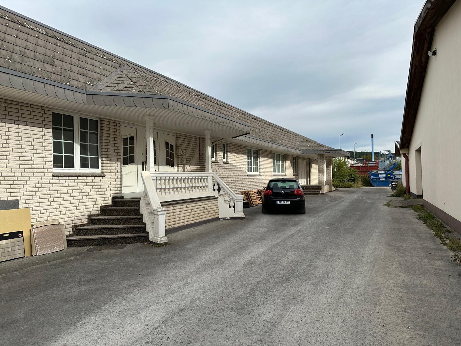 Außenansicht Zufahrt