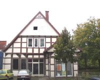 Wohn- und Geschäftshaus in